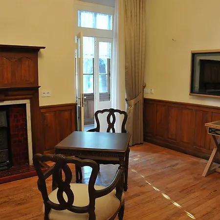 ホテル Levante イズミル