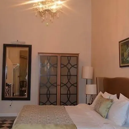 Levante Hotel