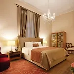 Levante 4*