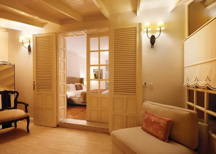 Levante Hotel