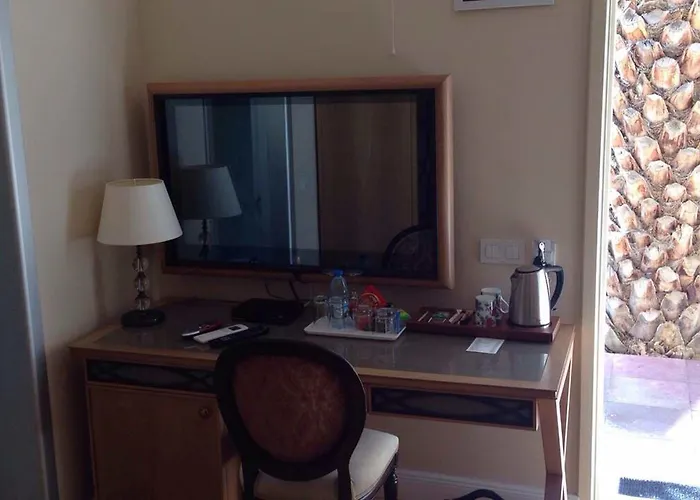 Levante Hotel 4*