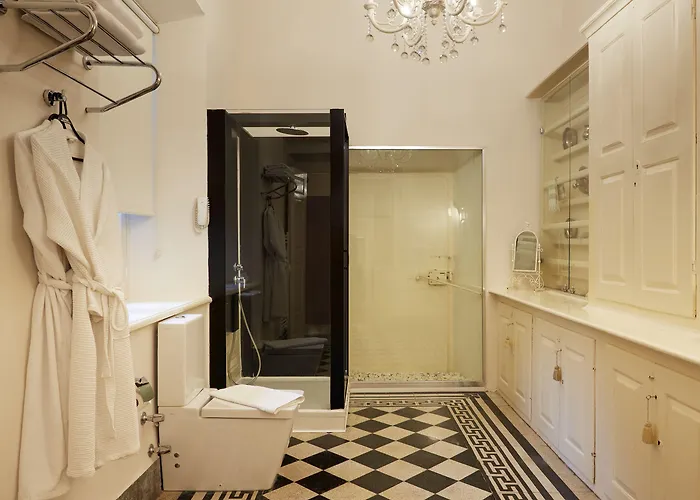 Levante Hotel 4*