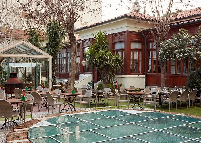 Levante Hotel