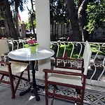 Levante 4*