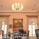 Levante 4*