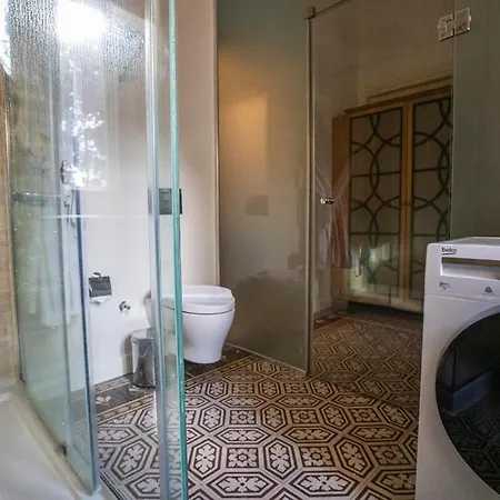 Levante Hotel 4*
