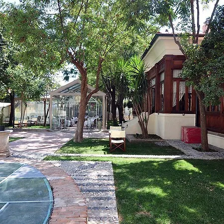 Levante Hotel
