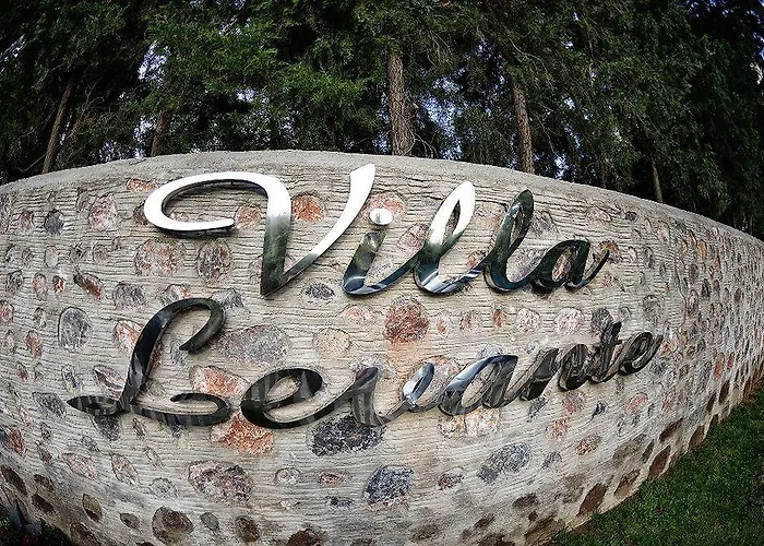 莱万特别墅酒店 4*